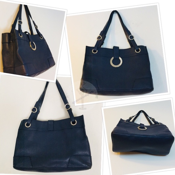 RARE! 💫Bvlgari Navy Soft Grain Leather Handbag - Picture 8 of 16